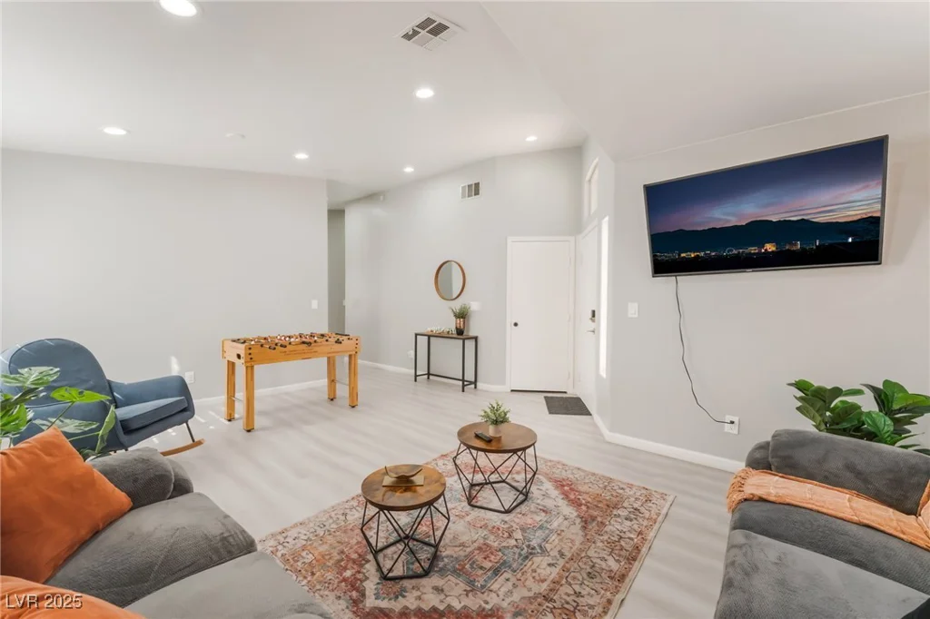 517 Casa Del Norte, North Las Vegas, NV 89031