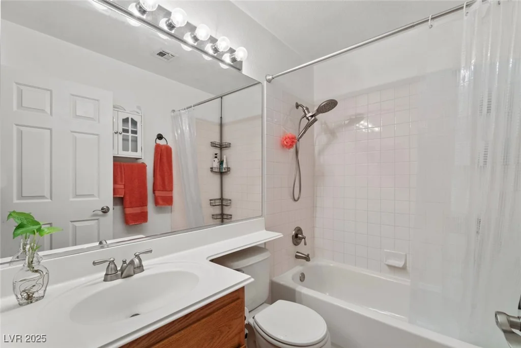 9329 Mountain Cliffs, Las Vegas, NV 89129