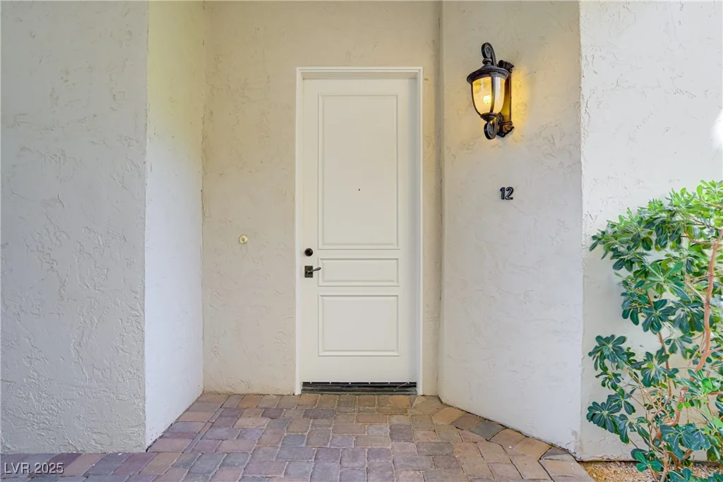 12 Strada Di Circolo, Henderson, NV 89011