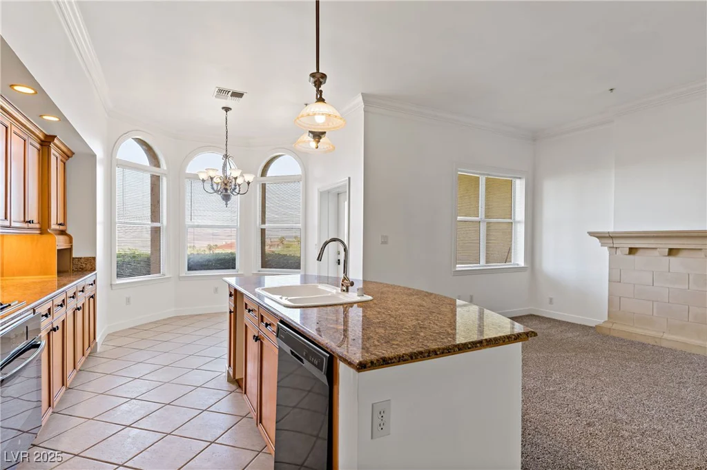 12 Strada Di Circolo, Henderson, NV 89011