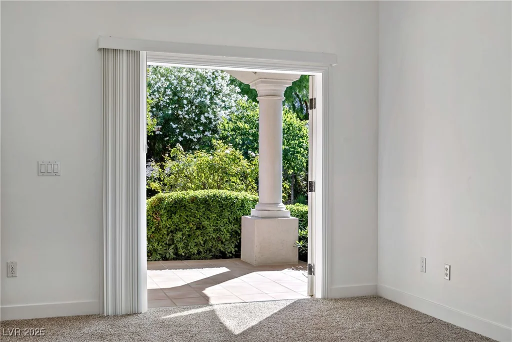 12 Strada Di Circolo, Henderson, NV 89011
