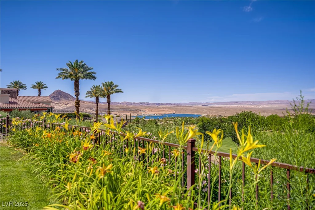 12 Strada Di Circolo, Henderson, NV 89011