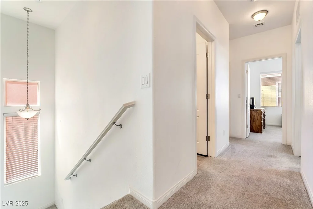 6121 Mission Gorge, Las Vegas, NV 89130
