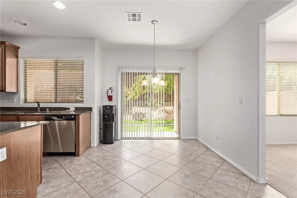 7325 Perkins Hill, Las Vegas, NV 89166