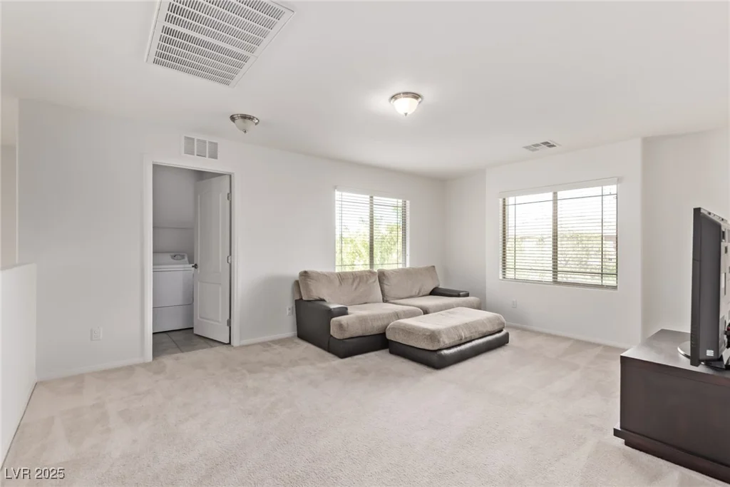 7325 Perkins Hill, Las Vegas, NV 89166