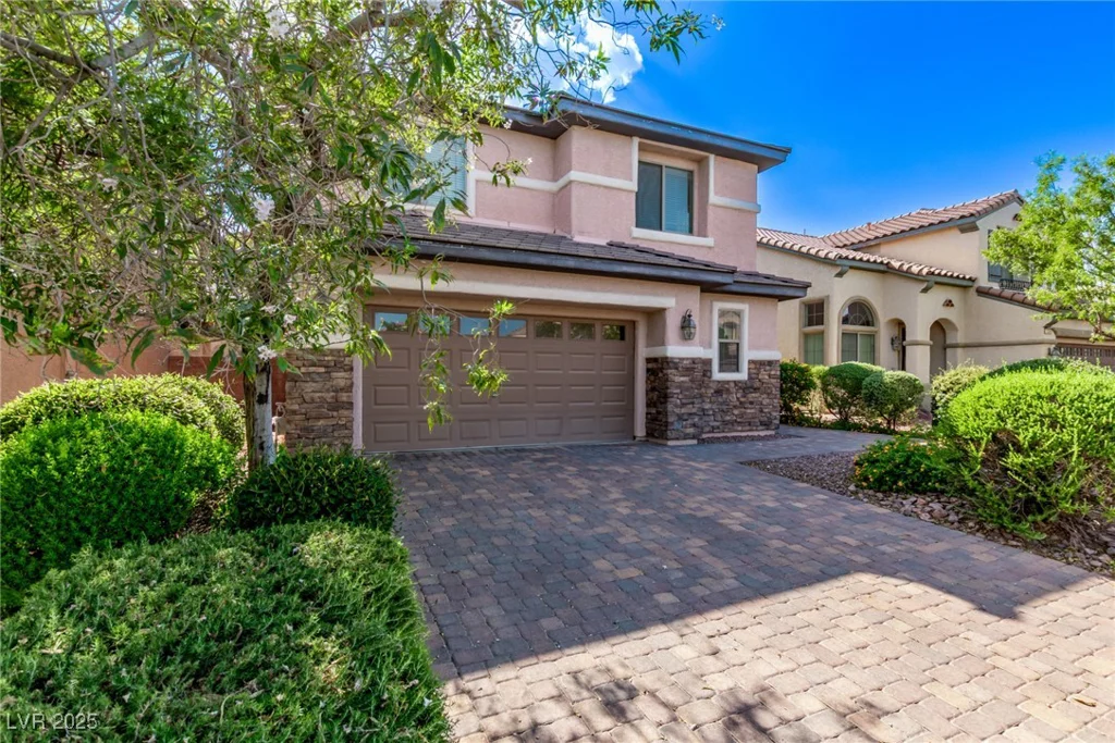 7325 Perkins Hill, Las Vegas, NV 89166