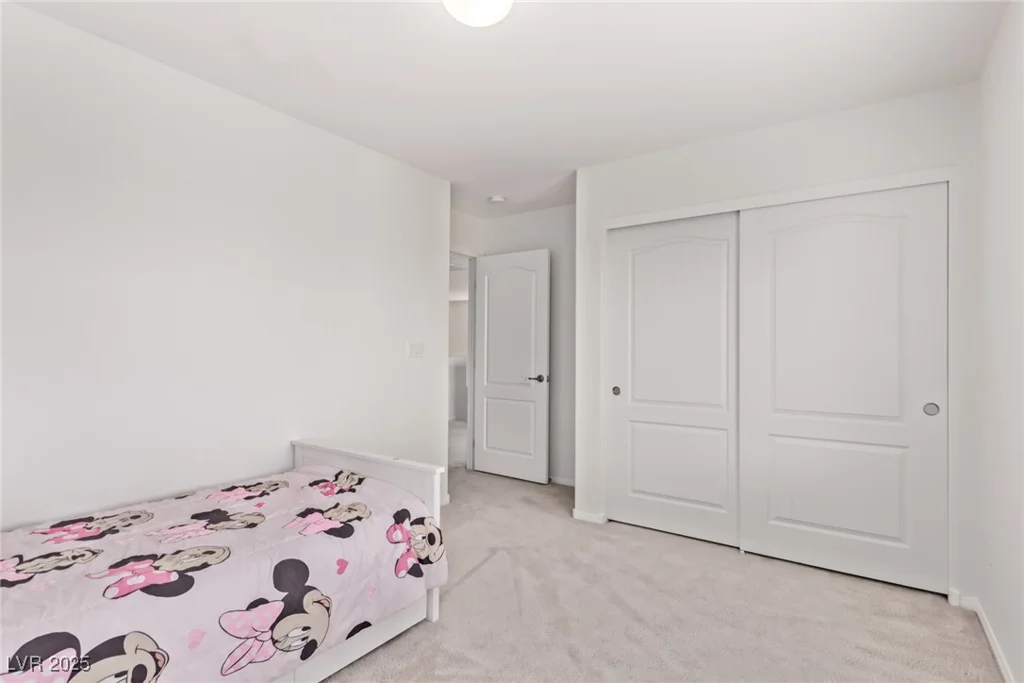 7325 Perkins Hill, Las Vegas, NV 89166