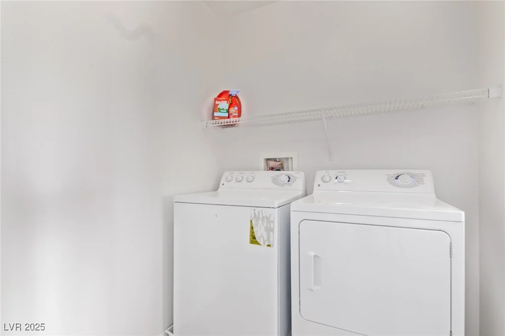 7325 Perkins Hill, Las Vegas, NV 89166
