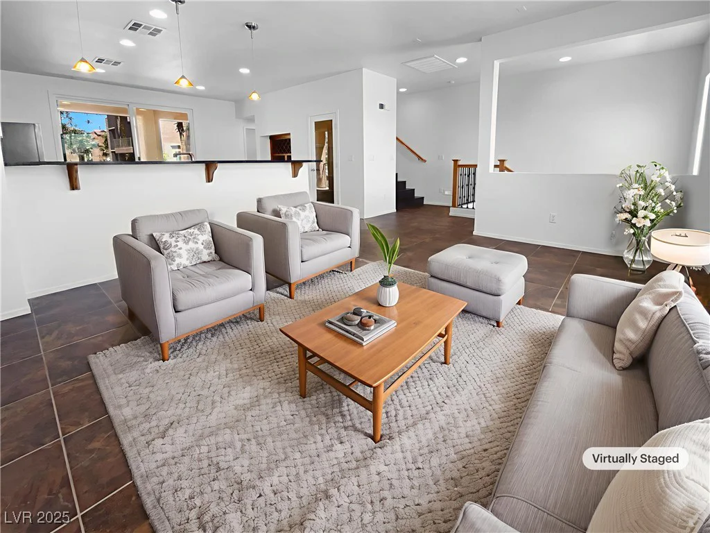 9384 Hosner, Las Vegas, NV 89178