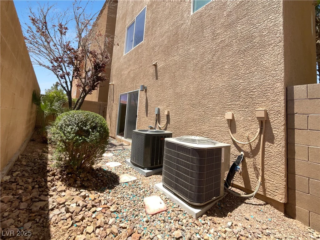 9384 Hosner, Las Vegas, NV 89178