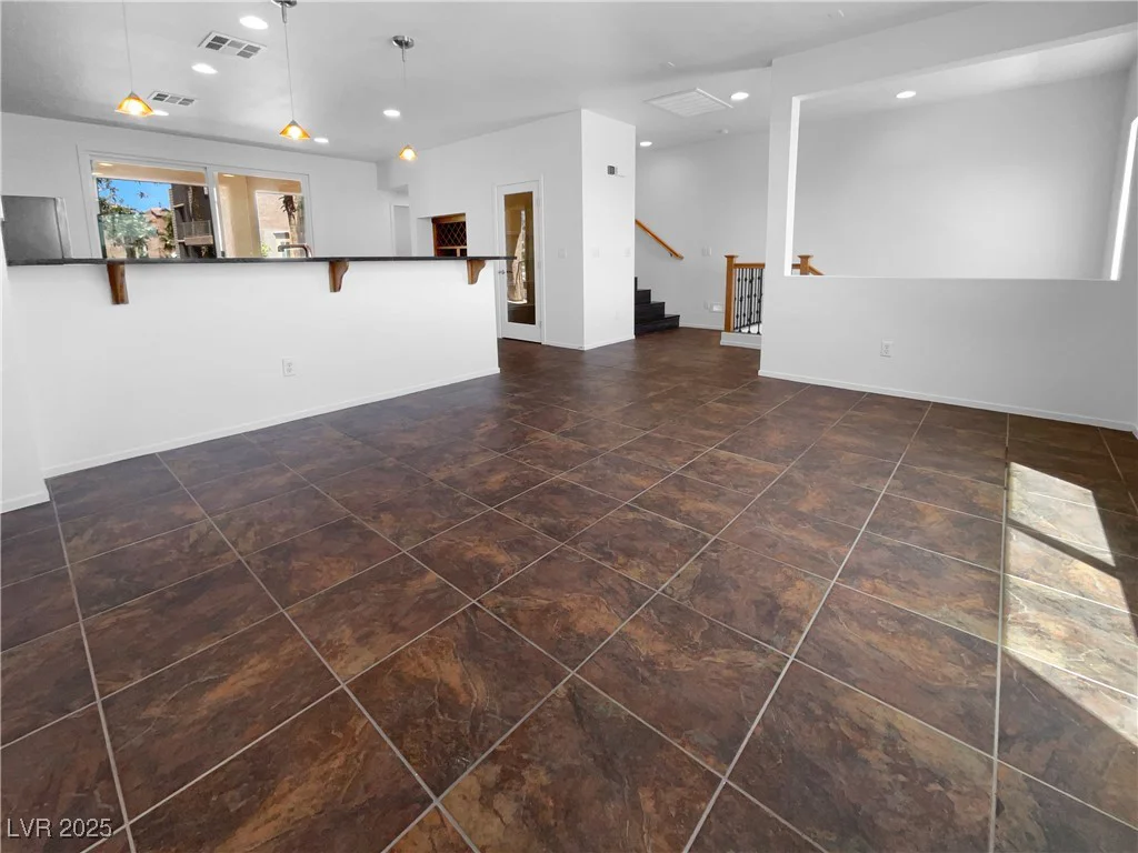 9384 Hosner, Las Vegas, NV 89178