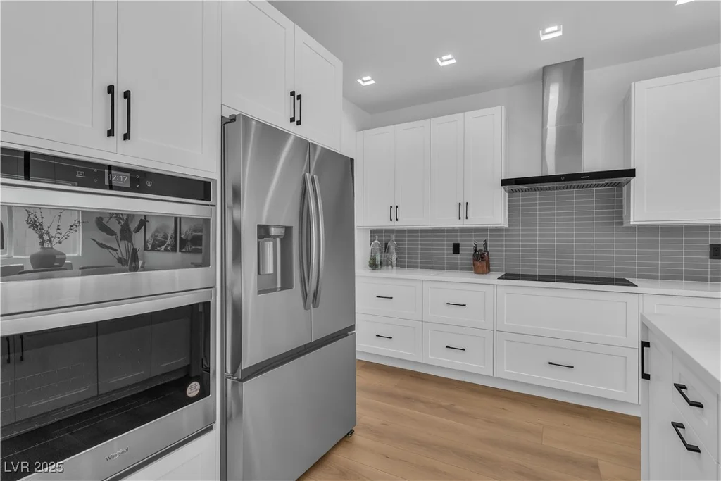9713 Kampsville, Las Vegas, NV 89148