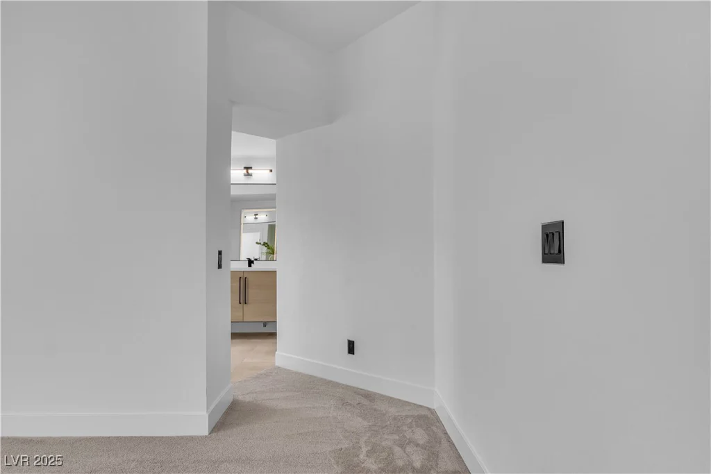 9713 Kampsville, Las Vegas, NV 89148