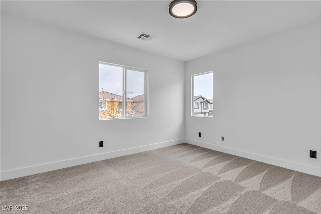 9713 Kampsville, Las Vegas, NV 89148