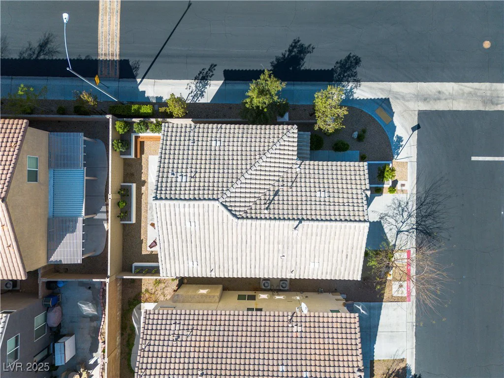 9713 Kampsville, Las Vegas, NV 89148
