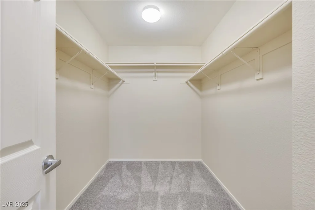 928 Shades End, North Las Vegas, NV 89081