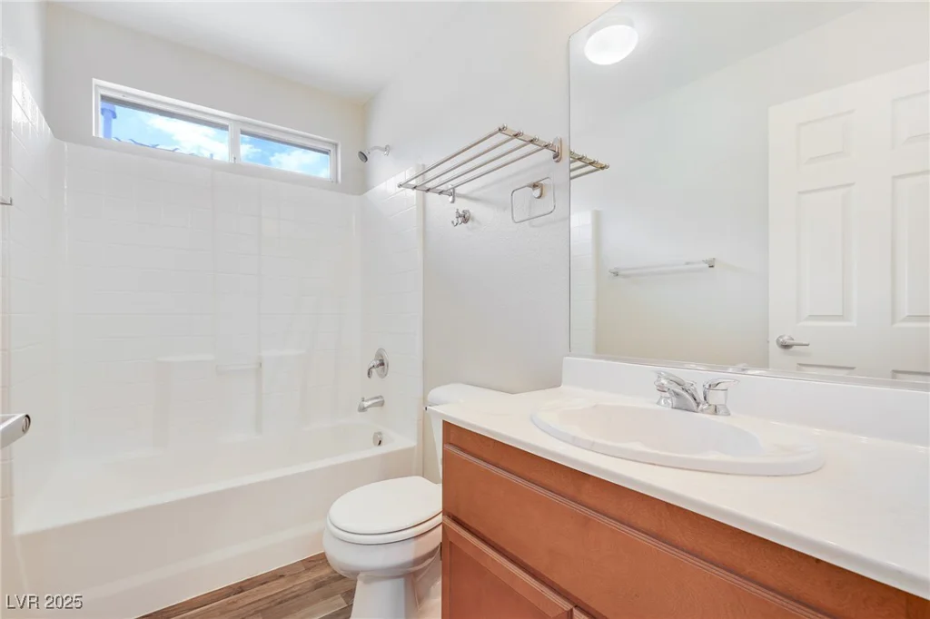 928 Shades End, North Las Vegas, NV 89081