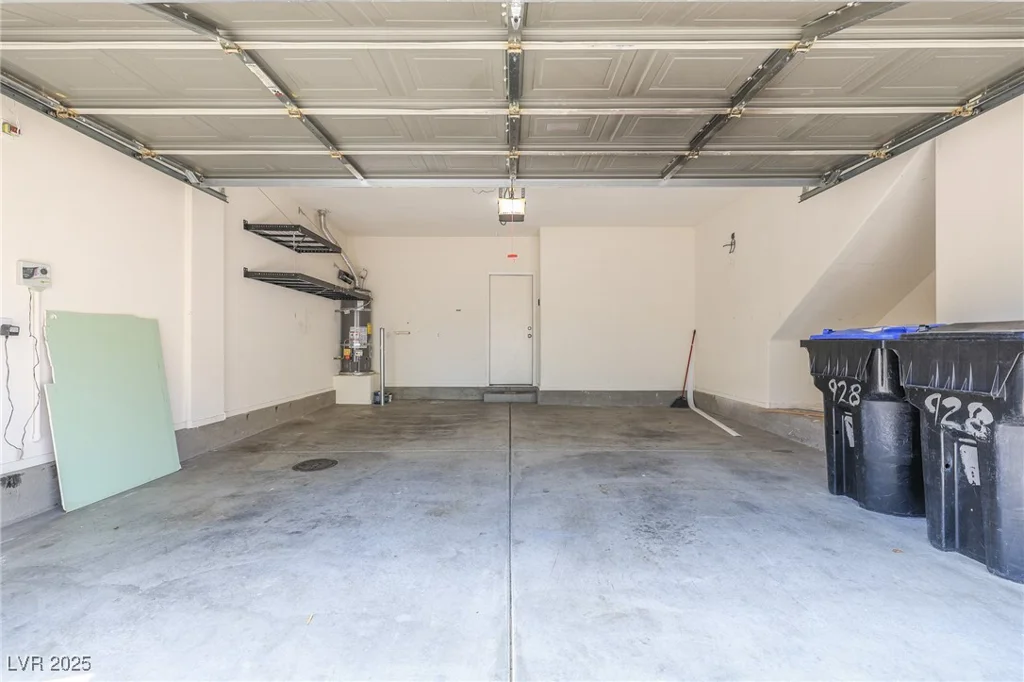 928 Shades End, North Las Vegas, NV 89081