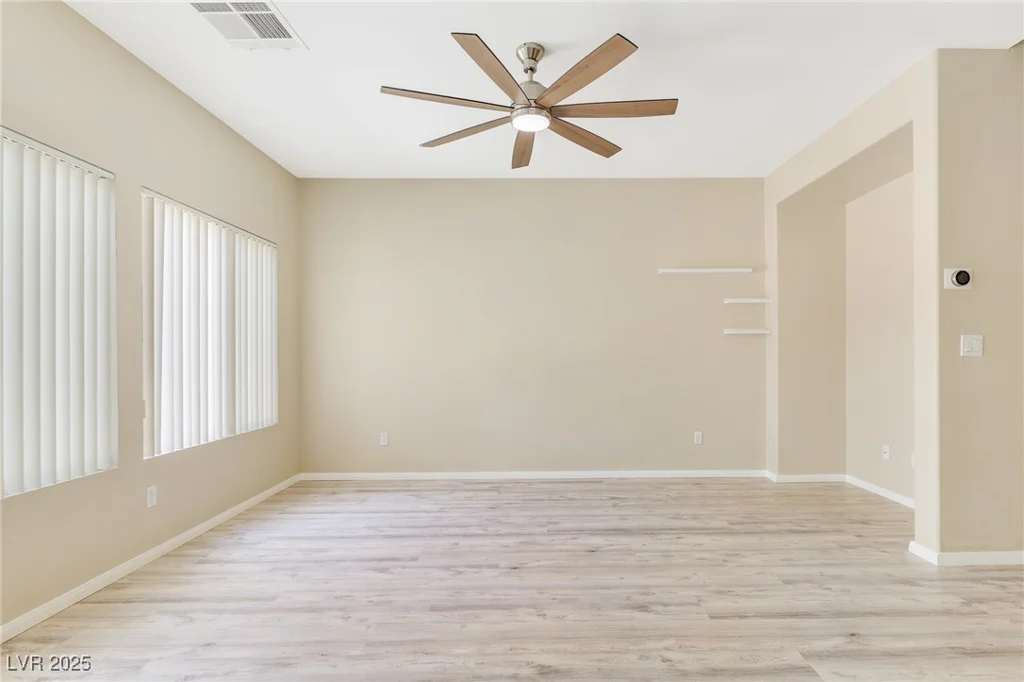 928 Shades End, North Las Vegas, NV 89081
