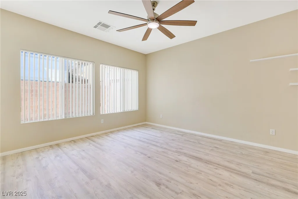 928 Shades End, North Las Vegas, NV 89081