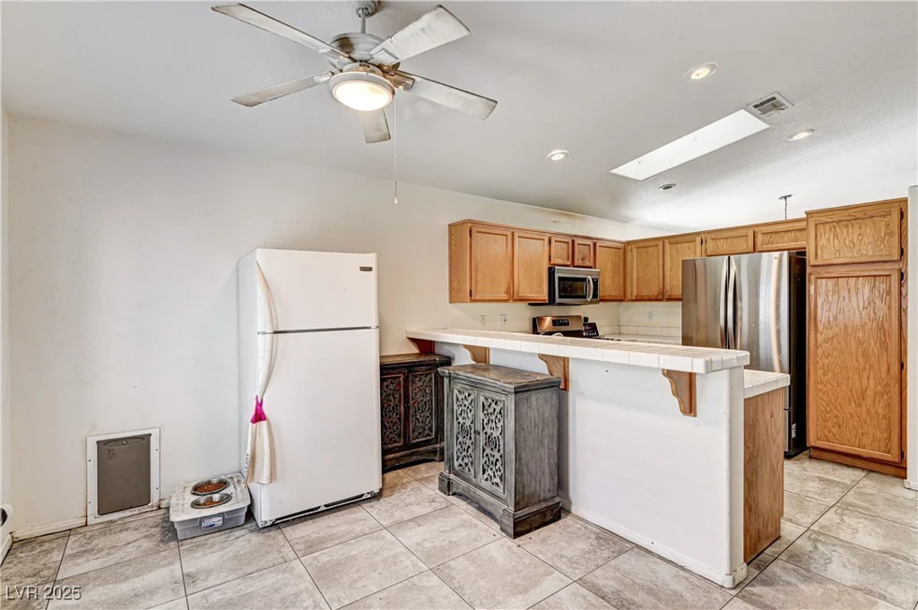 931 Highland Trails, Henderson, NV 89015