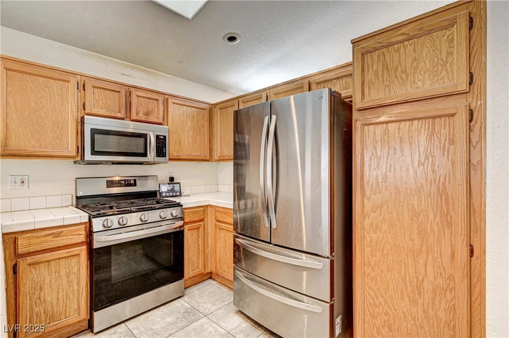 931 Highland Trails, Henderson, NV 89015