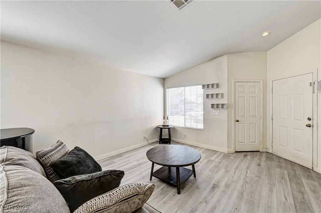 931 Highland Trails, Henderson, NV 89015