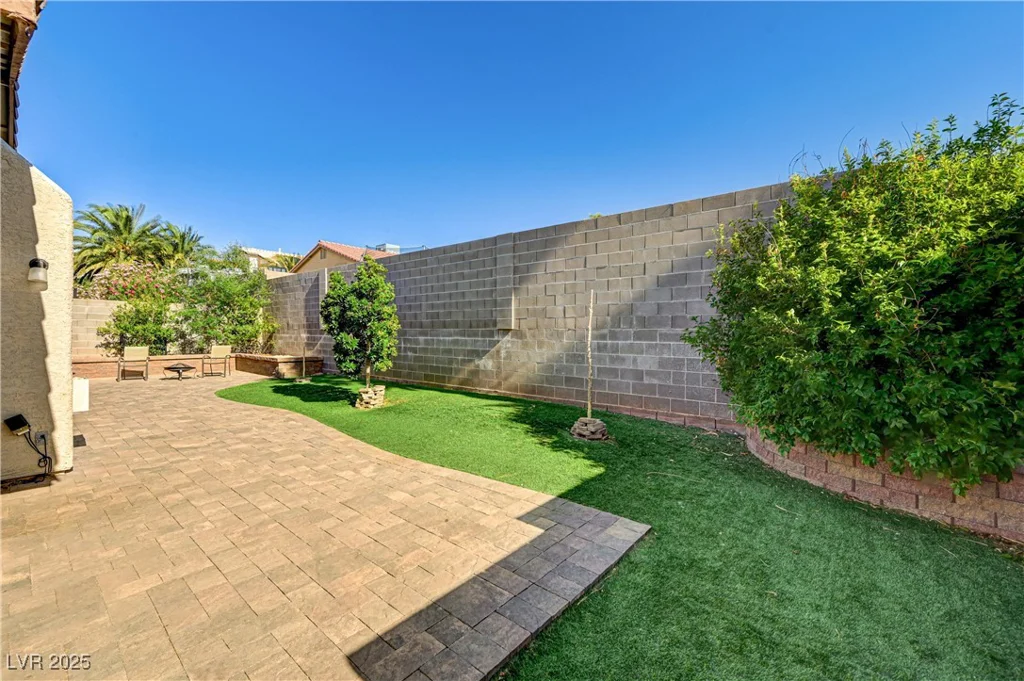 931 Highland Trails, Henderson, NV 89015