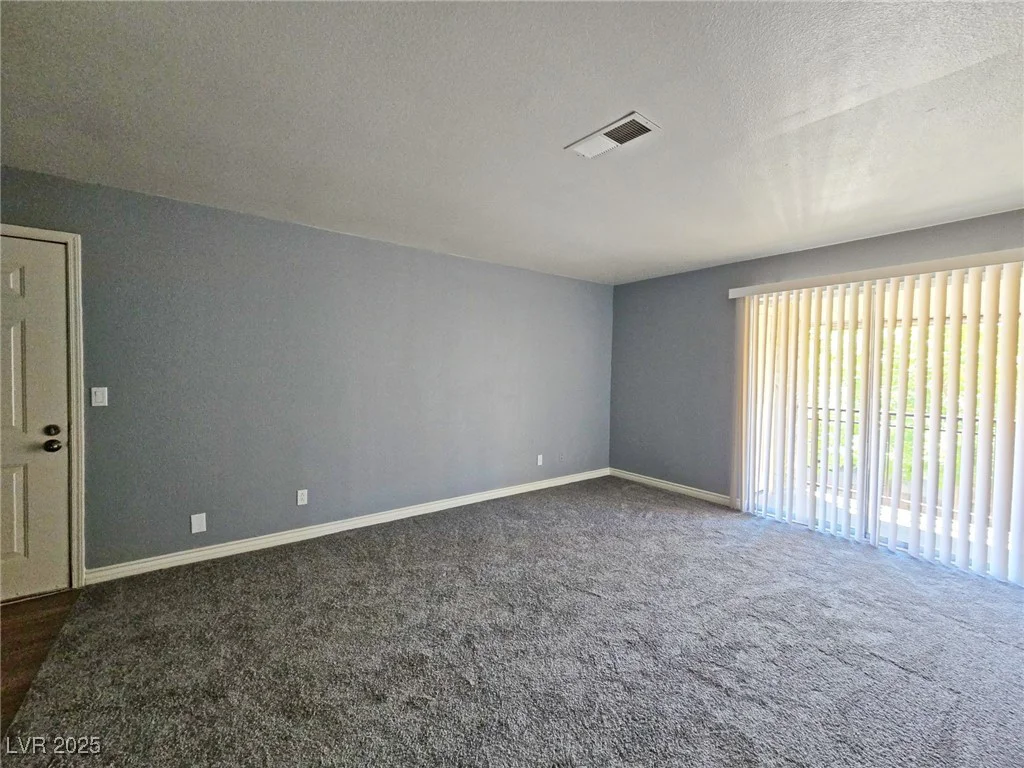 4400 Sandy River, Las Vegas, NV 89103