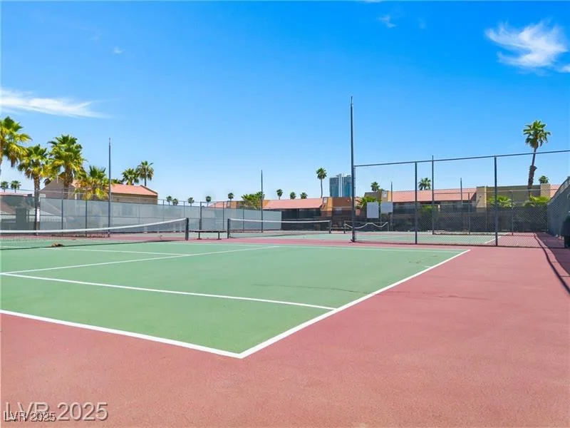 4400 Sandy River, Las Vegas, NV 89103