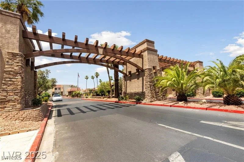 4400 Sandy River, Las Vegas, NV 89103