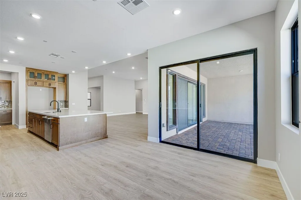 489 Carter House, Las Vegas, NV 89138