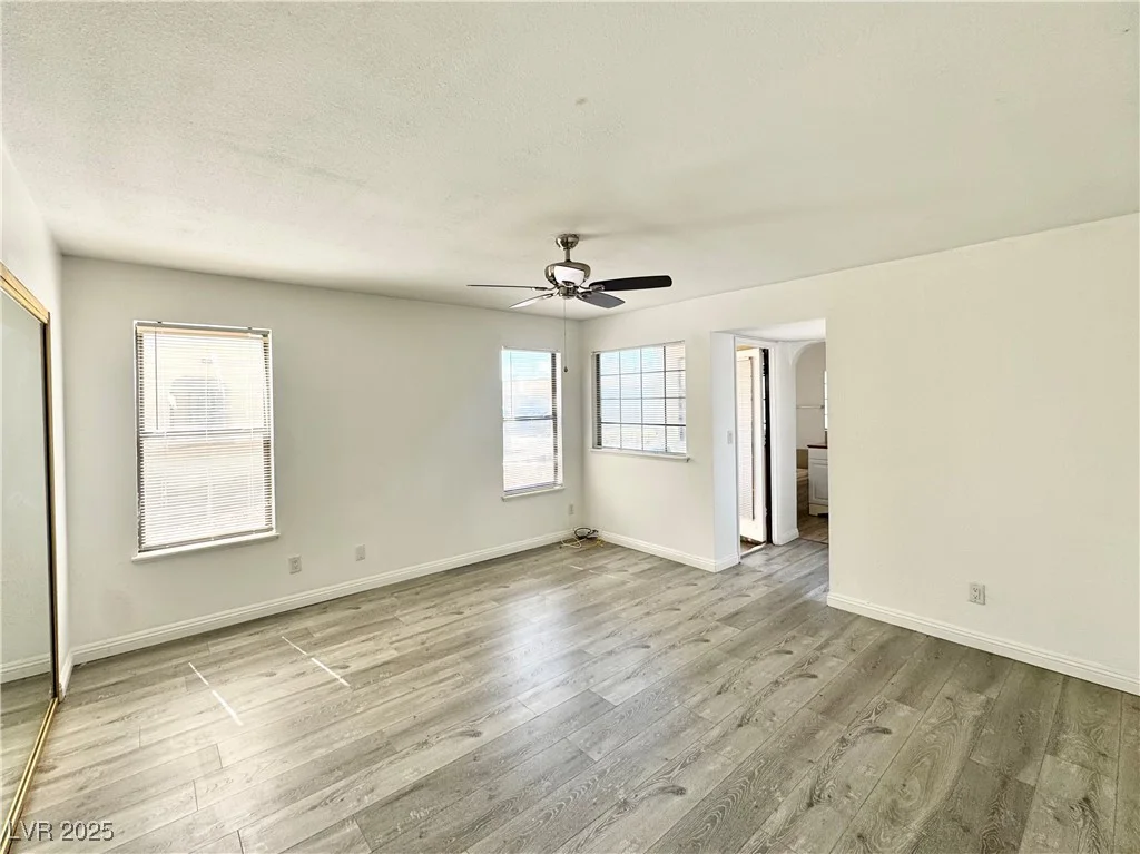 6137 Oakey, Las Vegas, NV 89146