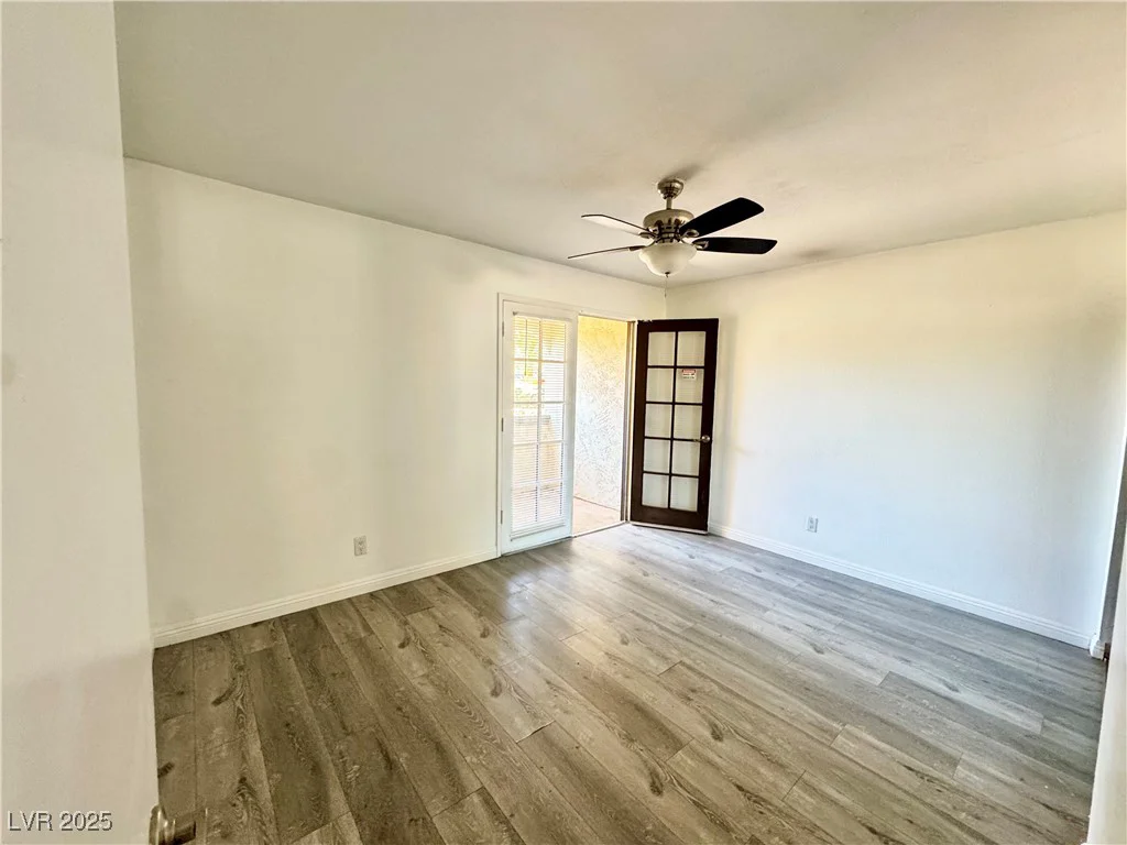6137 Oakey, Las Vegas, NV 89146