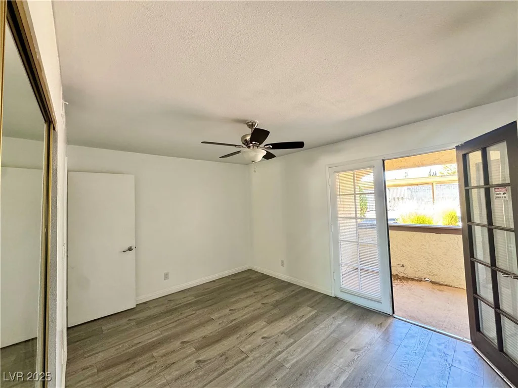 6137 Oakey, Las Vegas, NV 89146