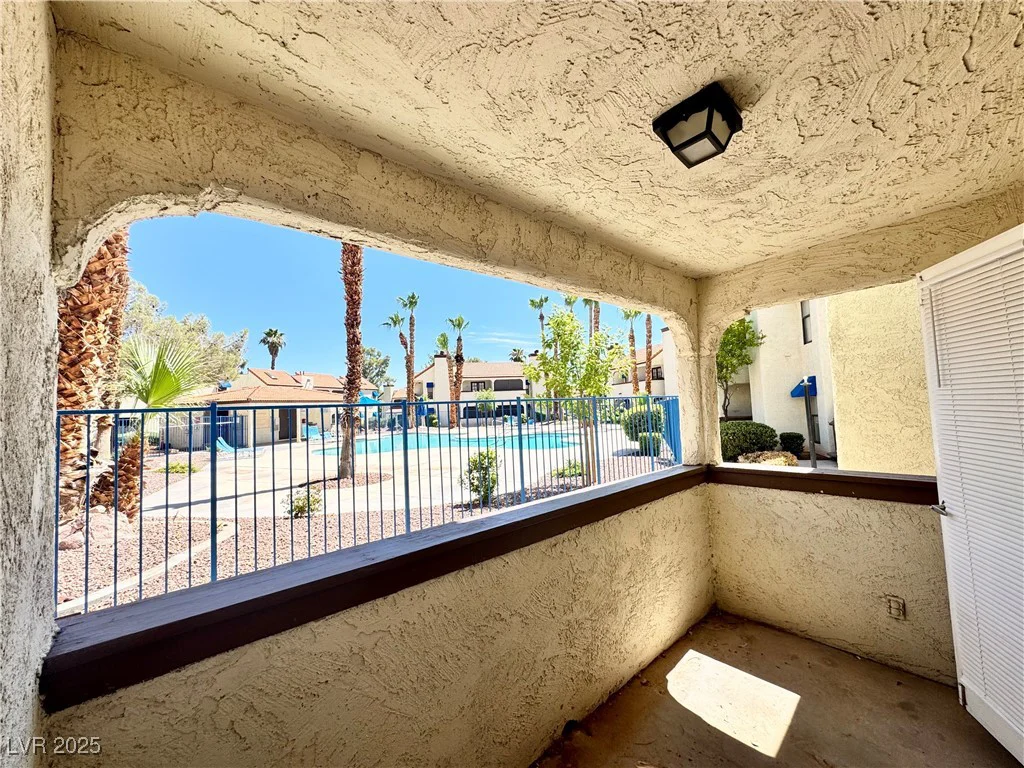 6137 Oakey, Las Vegas, NV 89146