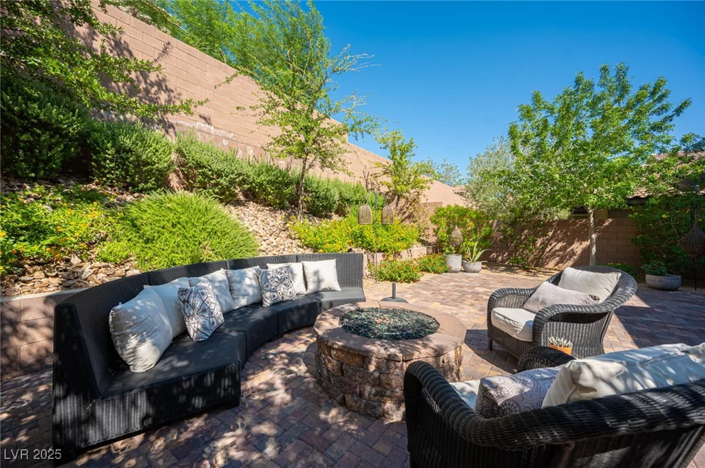 8 Via Dolcetto, Henderson, NV 89011