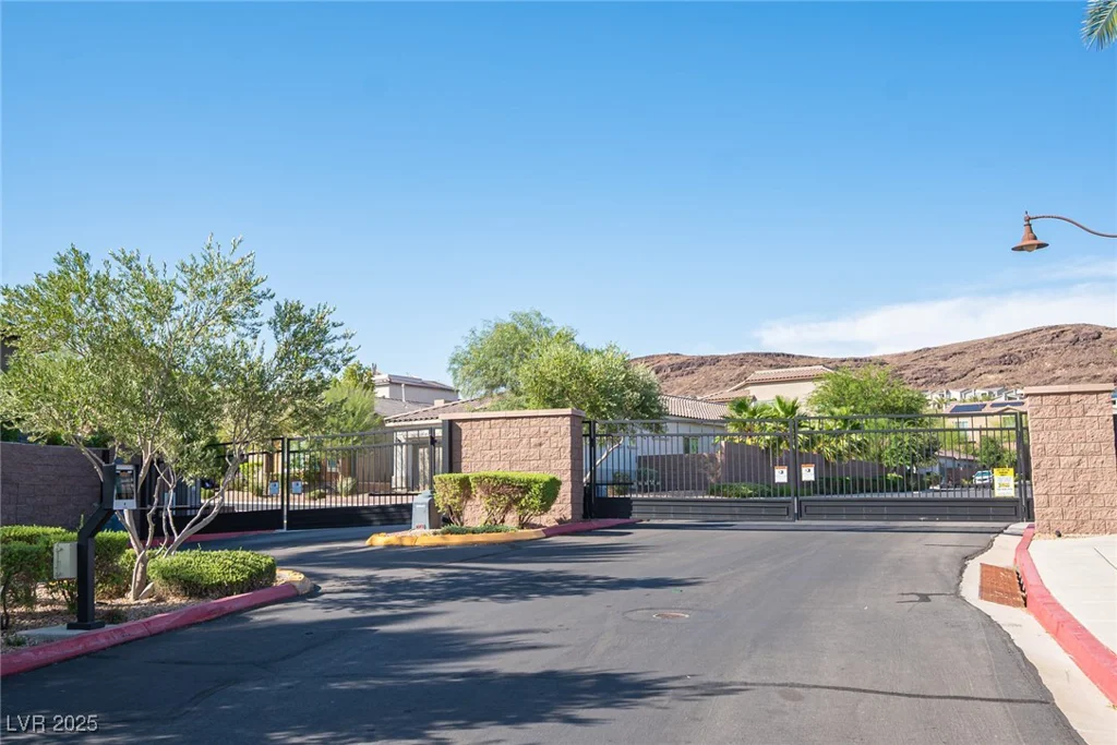 8 Via Dolcetto, Henderson, NV 89011
