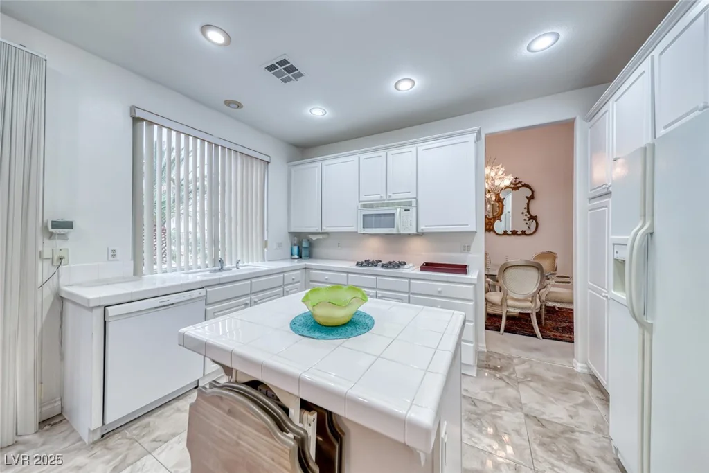 1367 Minuet, Henderson, NV 89052