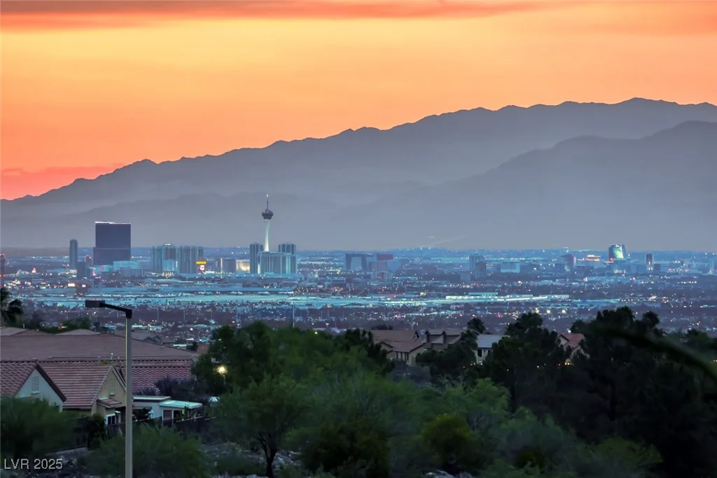1367 Minuet, Henderson, NV 89052