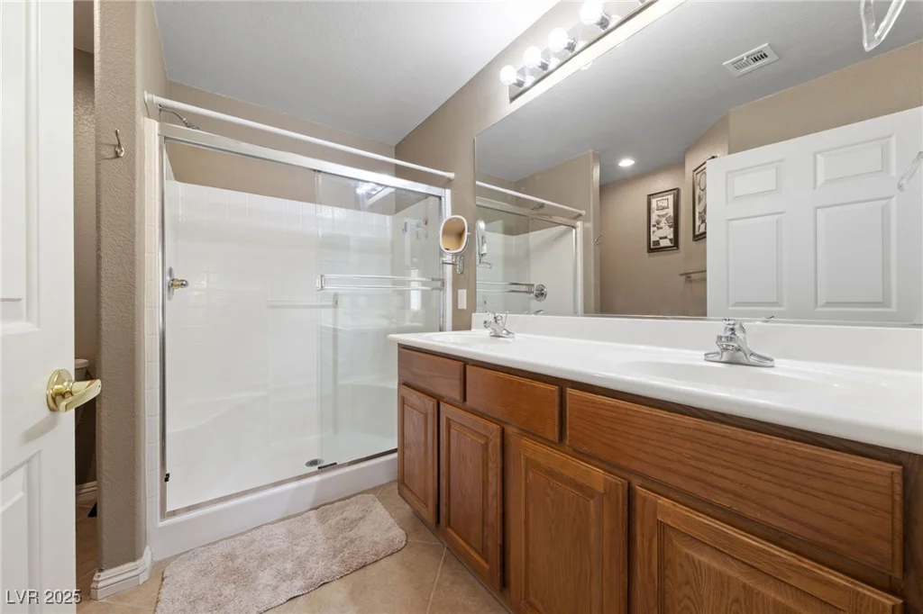 9393 New Utrecht, Las Vegas, NV 89178