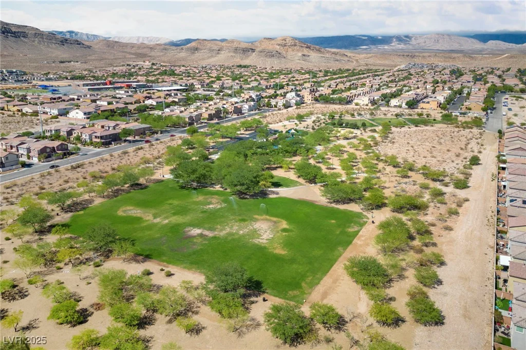 9393 New Utrecht, Las Vegas, NV 89178