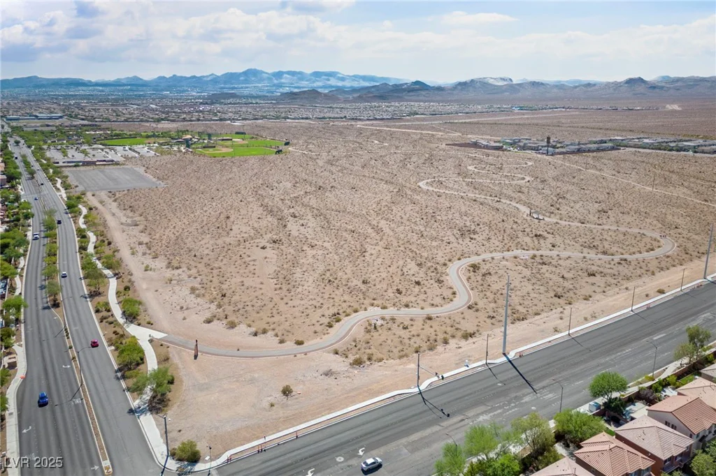9393 New Utrecht, Las Vegas, NV 89178
