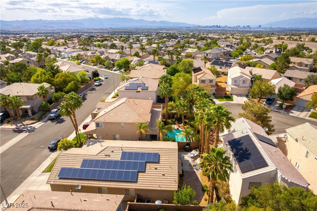 922 Lloyd George, Henderson, NV 89052