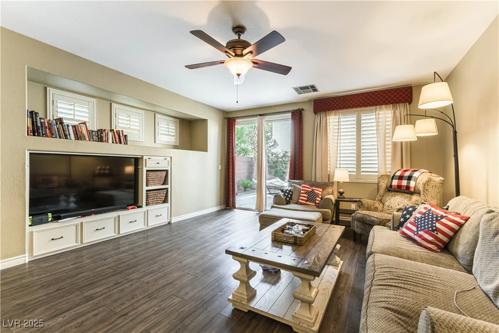 922 Lloyd George, Henderson, NV 89052
