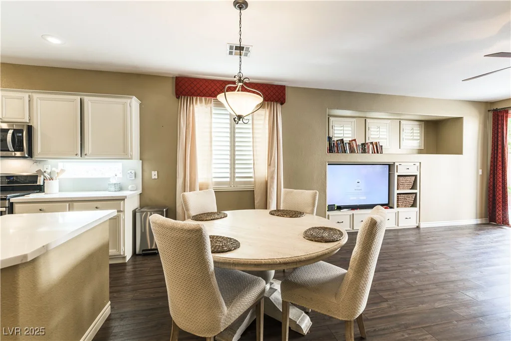 922 Lloyd George, Henderson, NV 89052