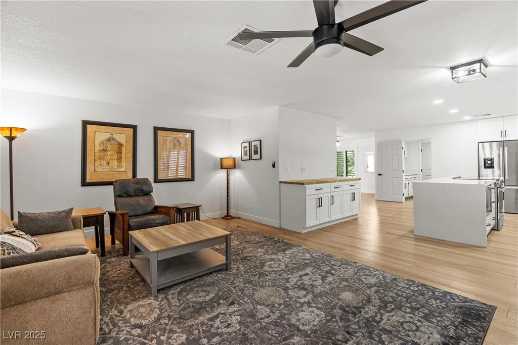 1990 Freeman, Henderson, NV 89014