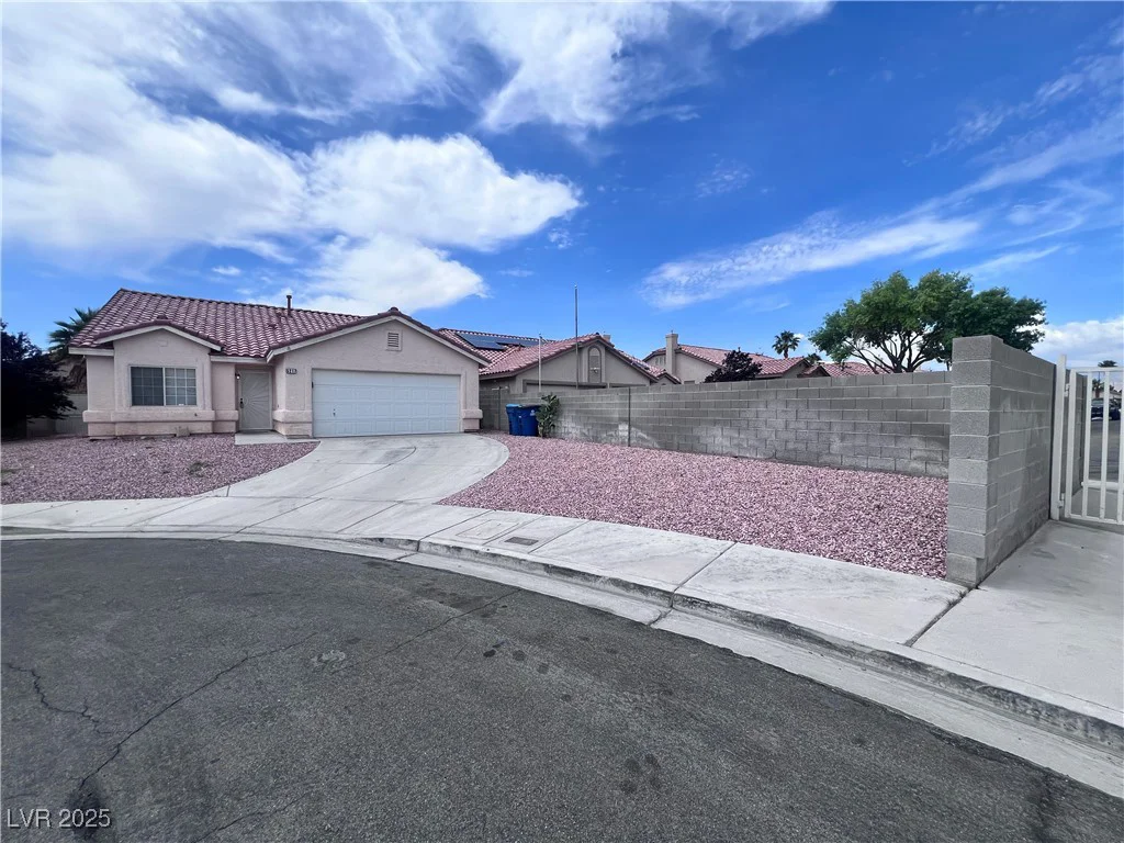 5217 Yellow Dawn, Las Vegas, NV 89130
