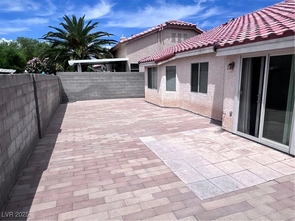 5217 Yellow Dawn, Las Vegas, NV 89130