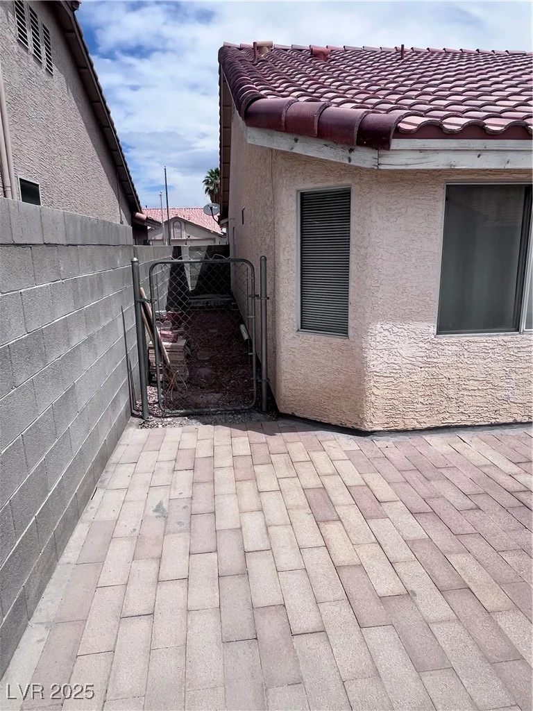 5217 Yellow Dawn, Las Vegas, NV 89130